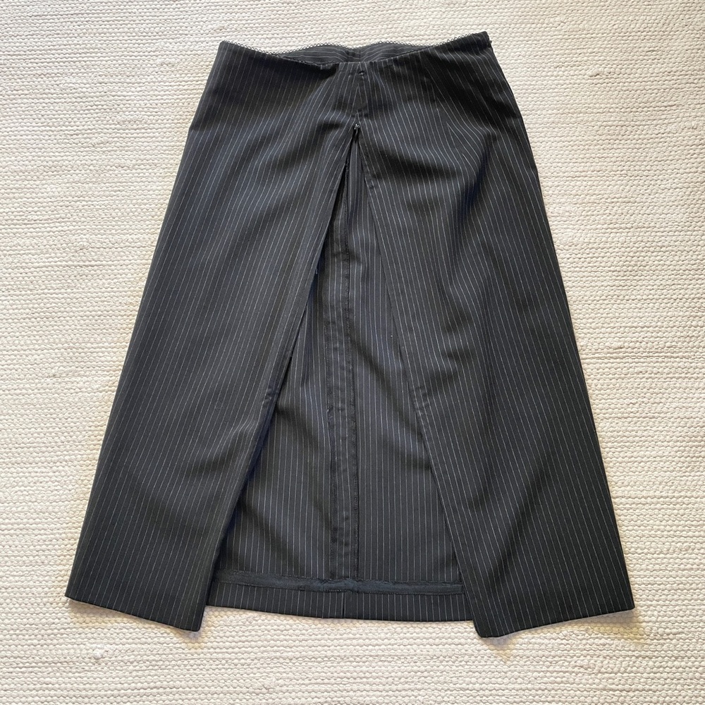 BCBG Maxazria Black Striped Pencil Midi Skirt with Side Slit Zip Size 2 - Picture 4 of 8